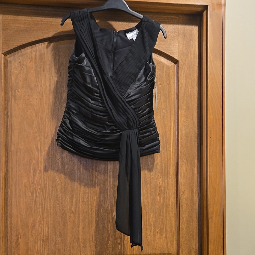 NWT Joseph Ribkoff Formal Black Top